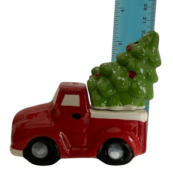 Christmas Salt Pepper Shakers Vintage Farm Truck and Tree Hand Painted Ceramic - Picture 2 of 13